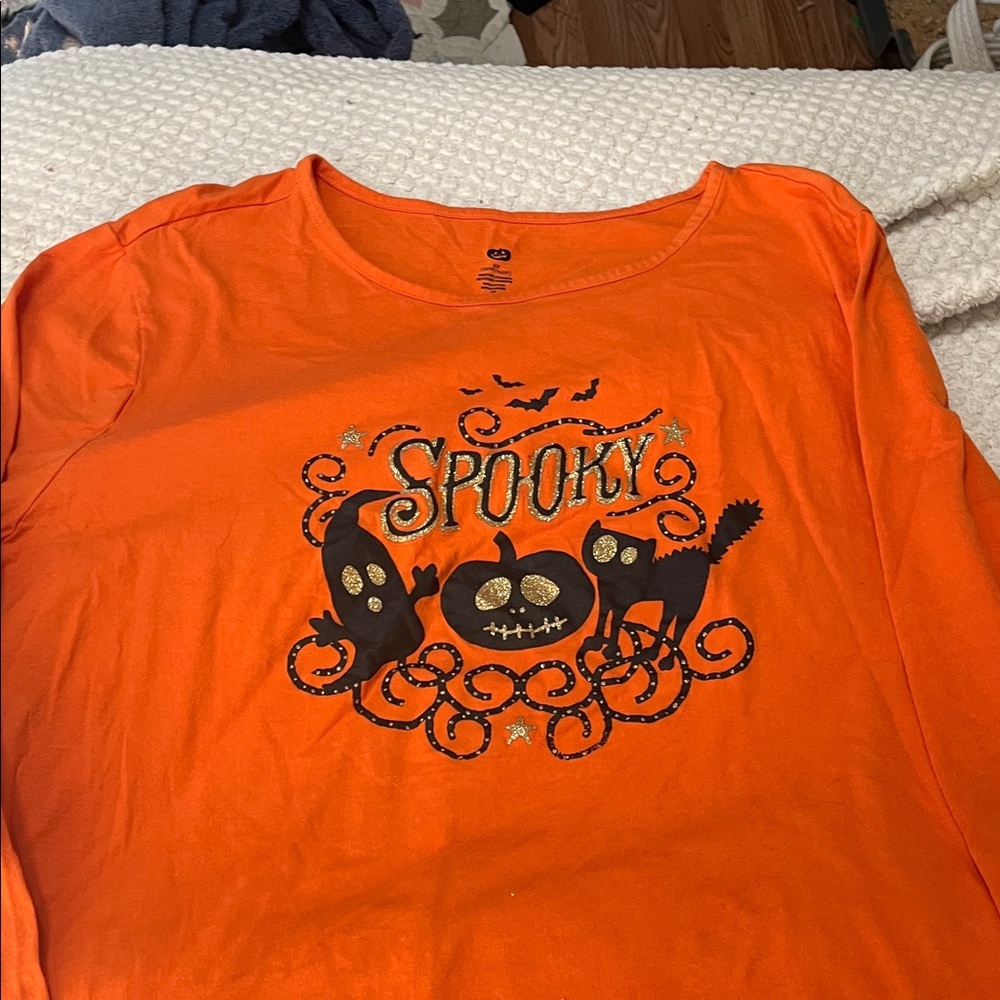 Orange Halloween Kids ShirtWomen’s 3X Halloween long sleeve tee shirt
